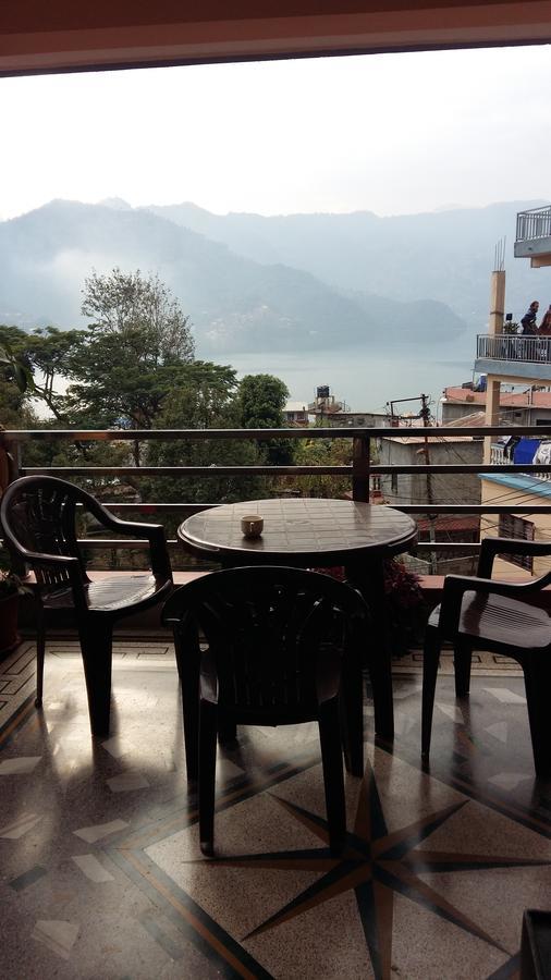 Hotel Bhadrakali Pokhara Inn Extérieur photo