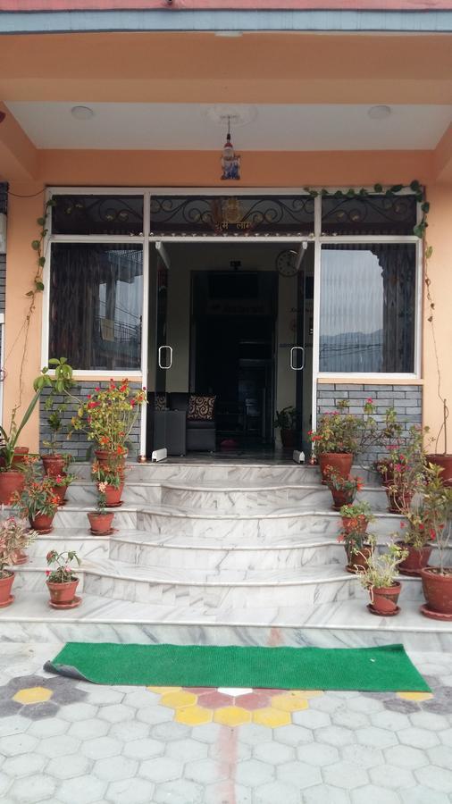 Hotel Bhadrakali Pokhara Inn Extérieur photo
