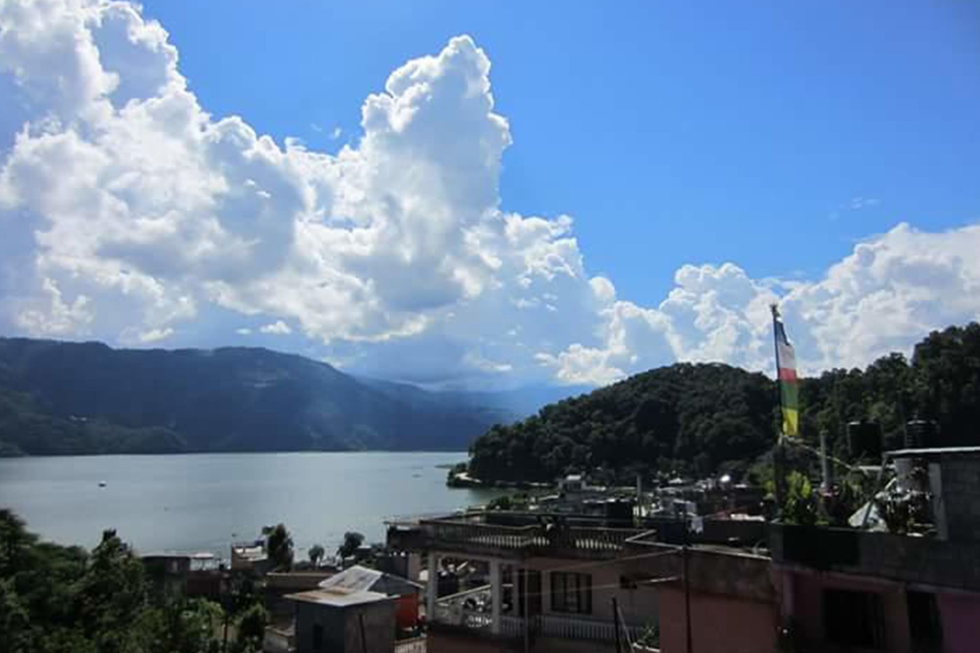 Hotel Bhadrakali Pokhara Inn Extérieur photo